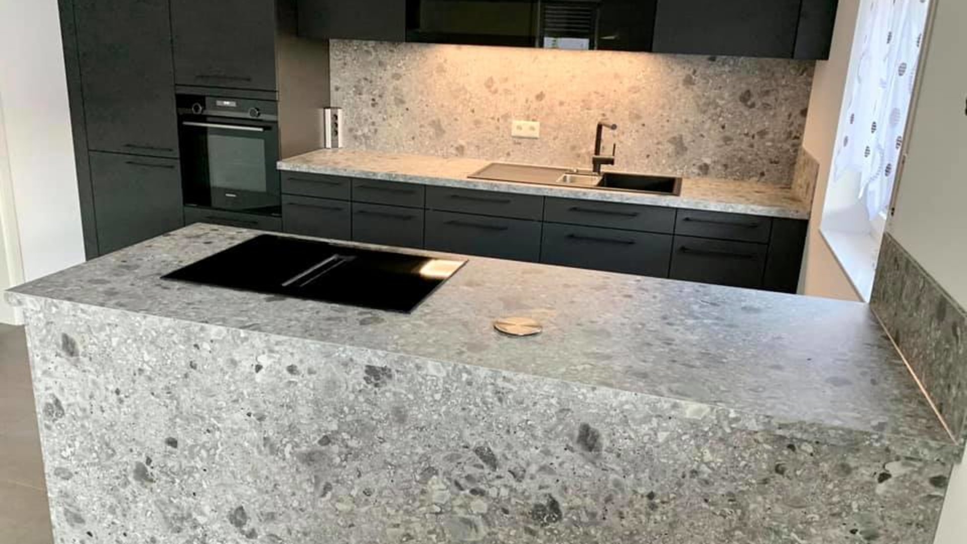 Küche auf Maß von Lothar